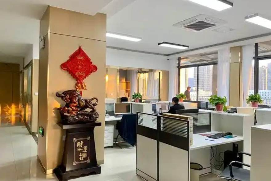 人人体育 从看台到社区:一位草根球迷如何把周末看球变成全家的固定节目